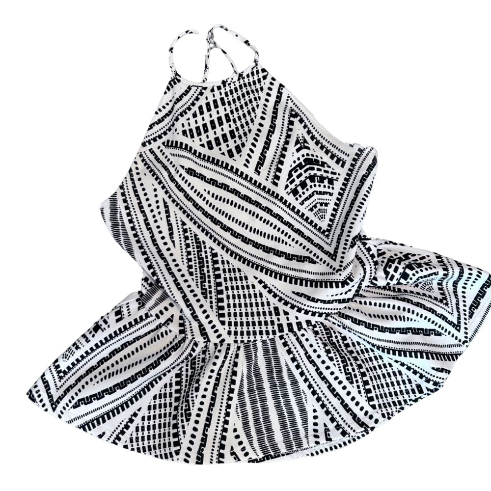 Nicki Minaj Peplum Sleeveless Top multi-pattern black and white Medium